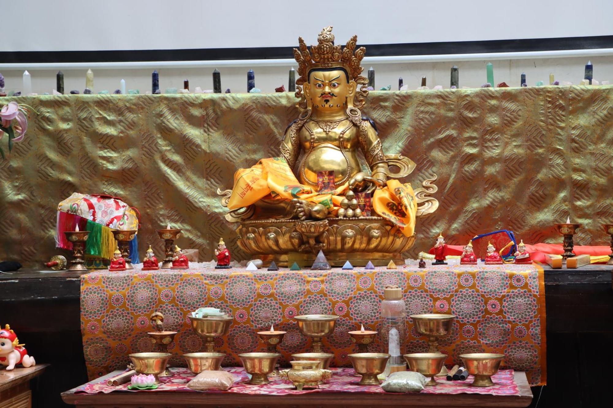 Energy Space Healing Inn Shangri-La Bagian luar foto