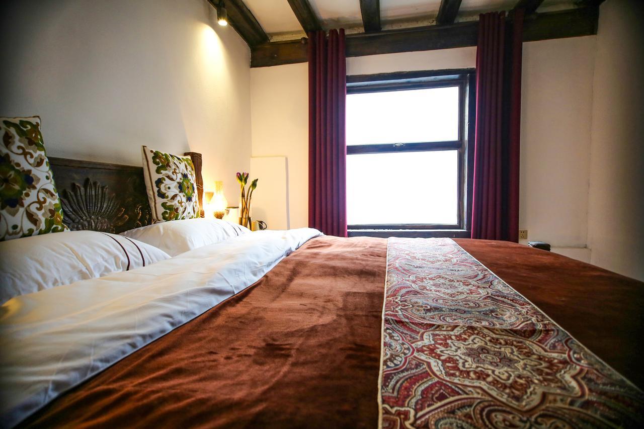 Energy Space Healing Inn Shangri-La Bagian luar foto