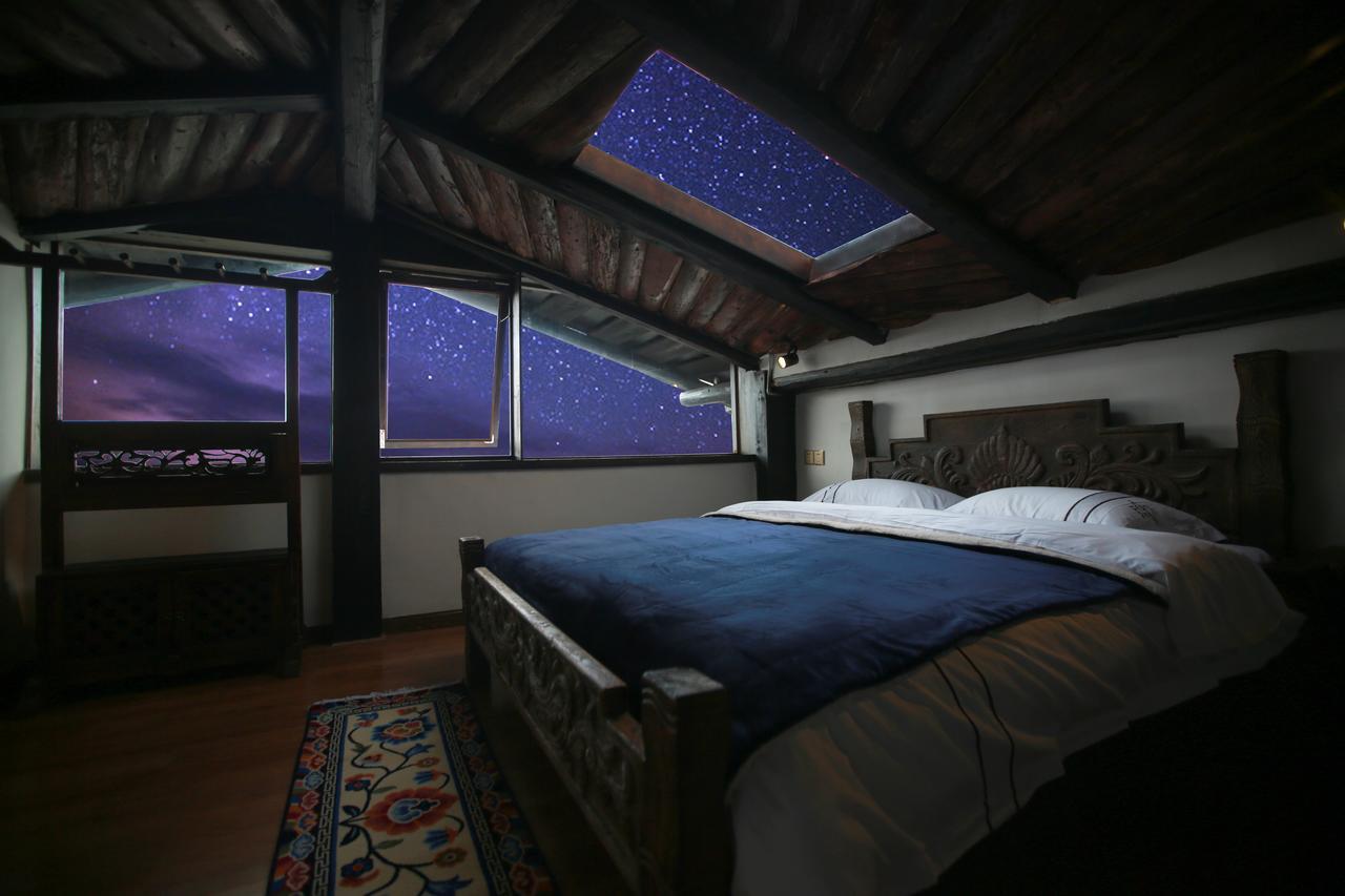 Energy Space Healing Inn Shangri-La Bagian luar foto